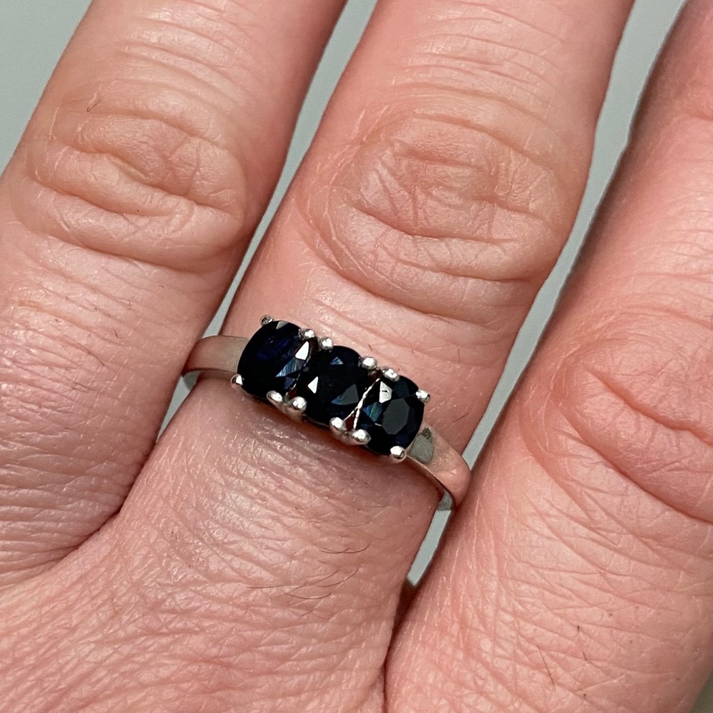 ❤️GIFTED❤️Limited Edition Blue Sapphire Sz 7 - Picture 6 of 16